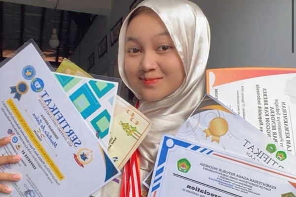 Keren! Anak Petani ini Diterima di 4 Universitas Top Amerika Serikat