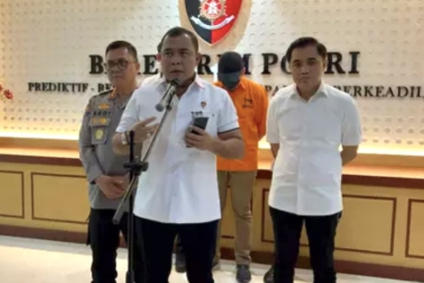 Polri Bongkar Perdagangan Sianida Ilegal Terbesar di Indonesia