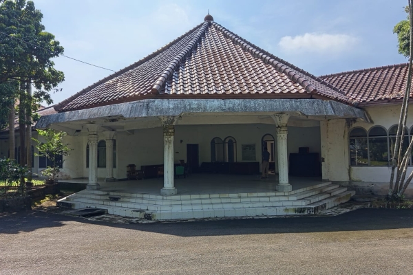 Rumah Dinas Wakil Bupati Pandeglang Kumuh dan Tidak Terawat