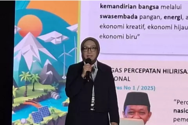 Tantangan Utama Transisi Energi Bersih: Investasi dan Infrastruktur