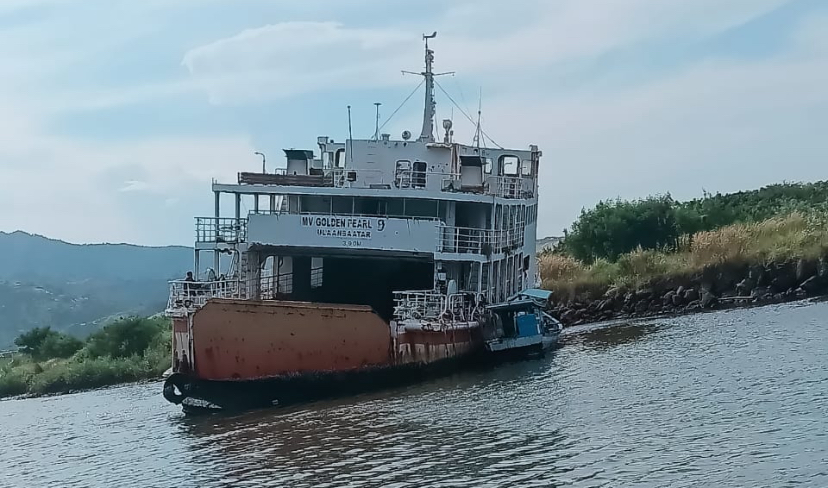 Kapal Fery MV Golden Pearl 9