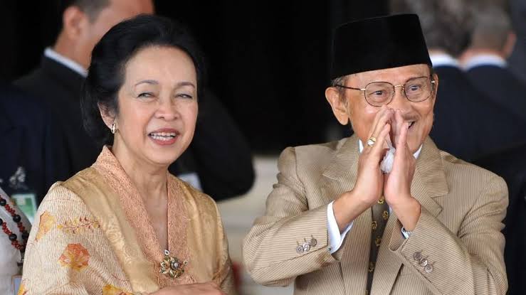Kenang Kisah Habibie-Ainun, Cinta Sejati Tak Berakhir dengan Kematian