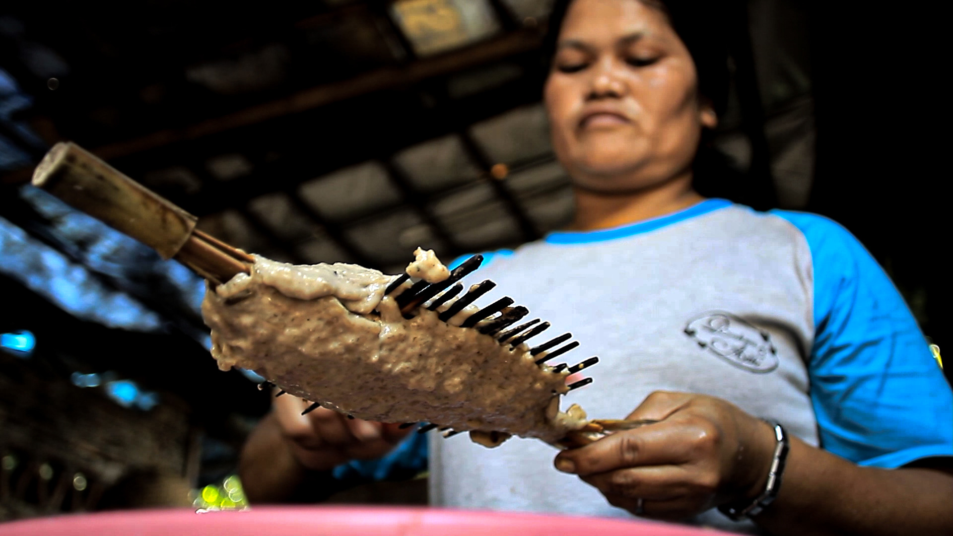 Sate Bandeng merupakan menu makanan yang sudah ada di masa Kesultanan Banten dan menjadi menu makanan favorit keluarga Kesultanan Banten.