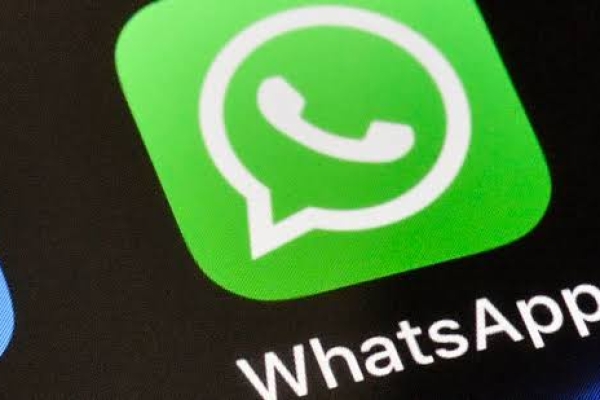 Iran Meminta Warga Untuk Menghapus Aplikasi Whatsapp dari Handphonenya