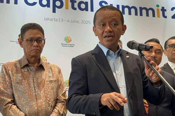 Tambang Nikel Ancam Laut Raja Ampat, Bahlil Akan Panggil Pemilik Izin