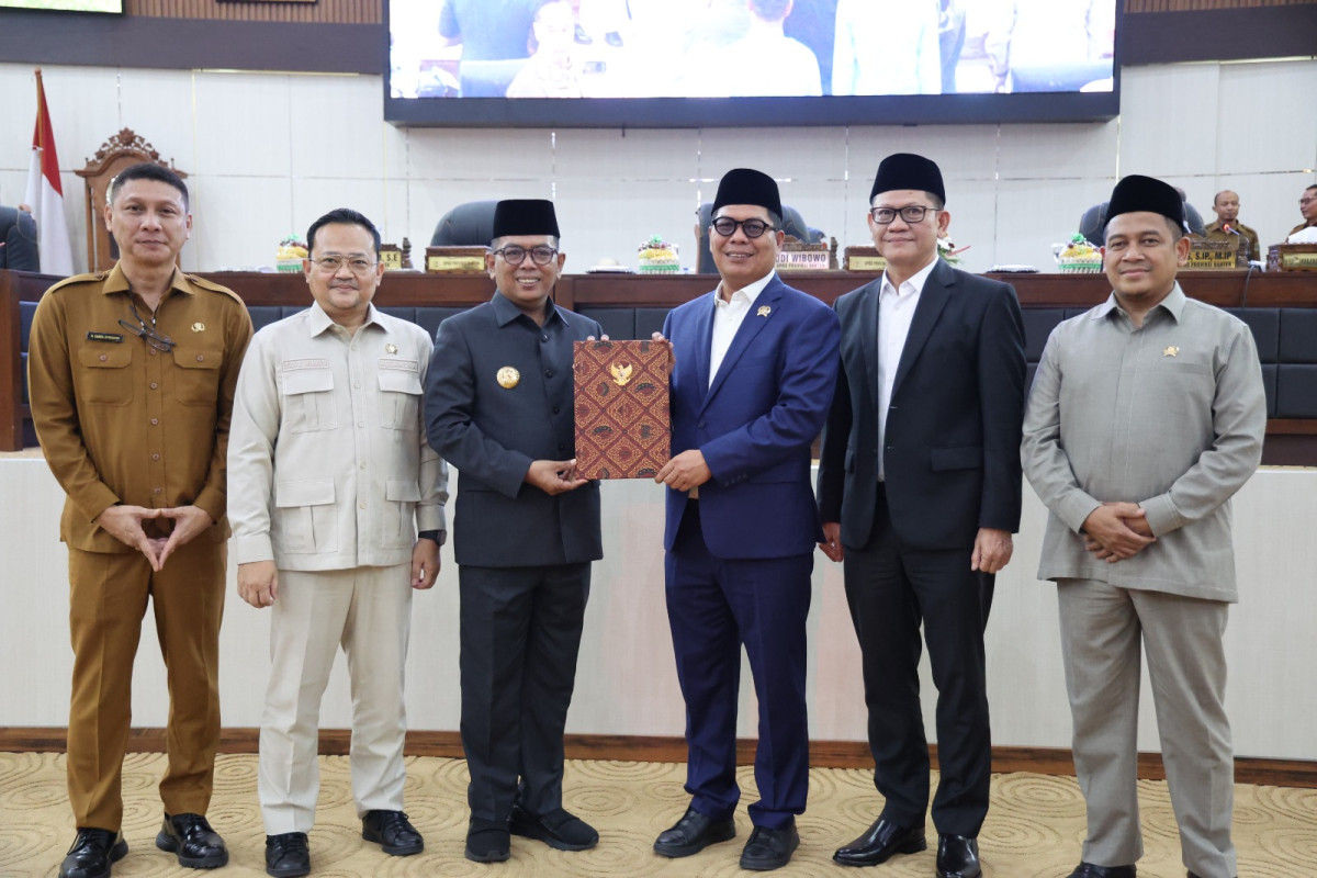 Andra Soni Tegaskan Komitmen Pemprov Banten untuk Perbaiki dan Tingkatkan Kinerja