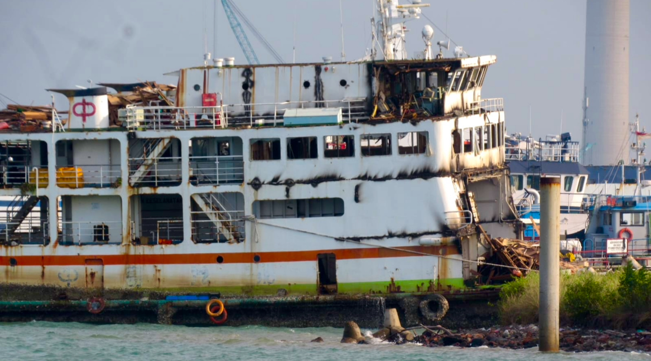 Kapal MV Golden Pearl 9 telah dilakukan pemotongan, diduga tanpa kantongi Izin Penutuhan