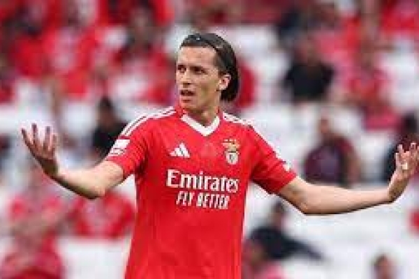 Madrid Kontrak Bek Kiri Alvaro Carreras Selama 6 Tahun Kedepan