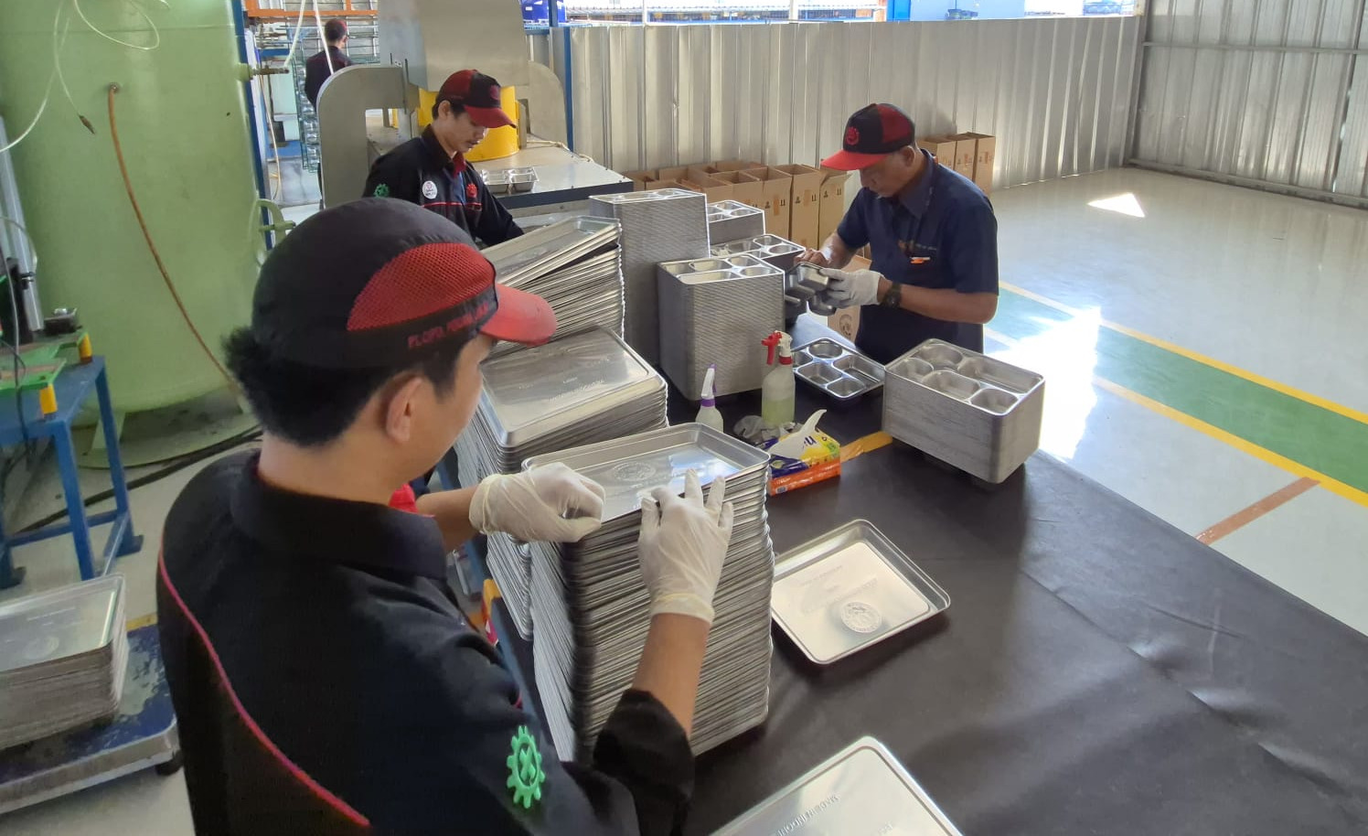 Bangun Kemandirian, Food Tray Dalam Negeri Cipta Perdana Lancar (PART) Halal Lengkapi MBG