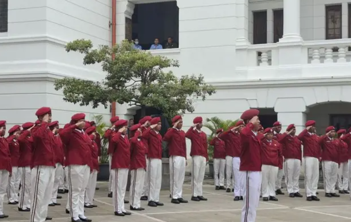 Peringati Sumpah Pemuda, Kemensos Upacara Bersama Siswa Sekolah Rakyat di Museum Bank Indonesia