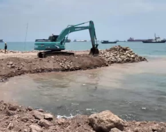 Aktivitas Reklamasi di Suralaya Cilegon Banten (Istimewa)