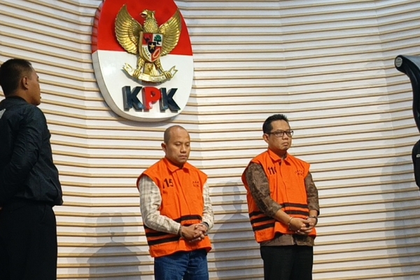 KPK Tahan 2 Tersangka Kasus Proyek Fiktif di PT PP